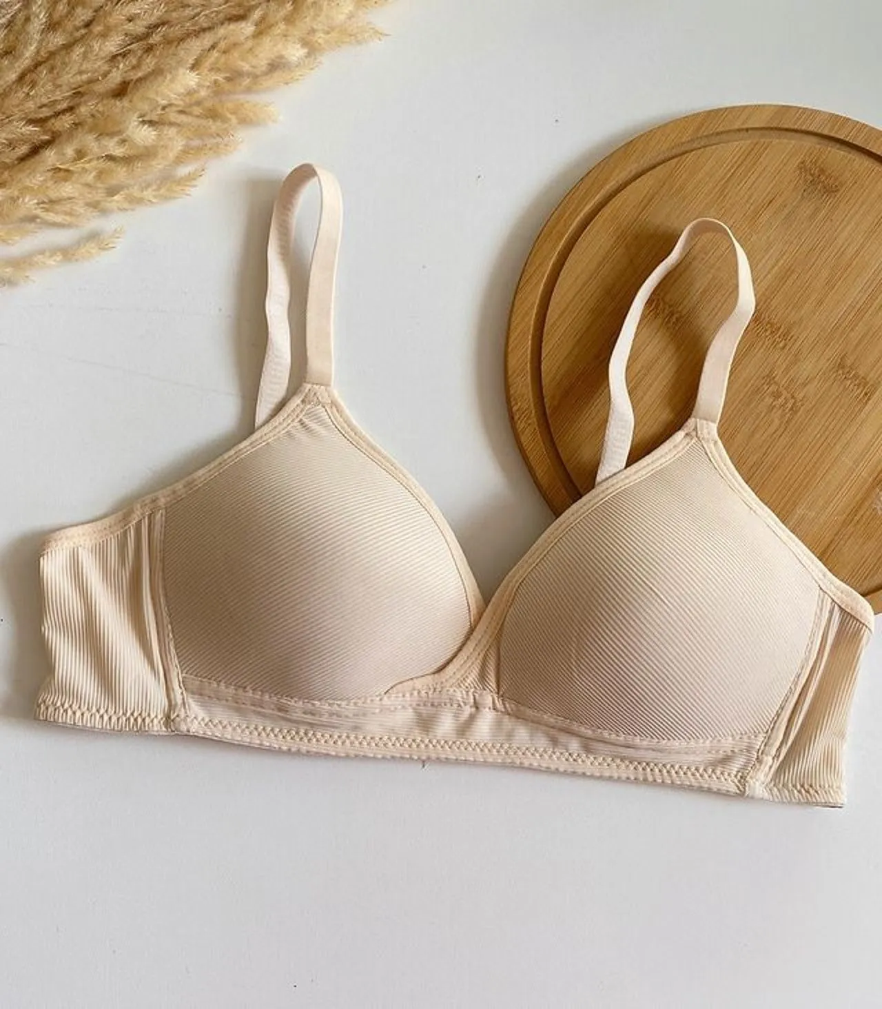 Daily wear Thin-Pad Non-Wire Bra