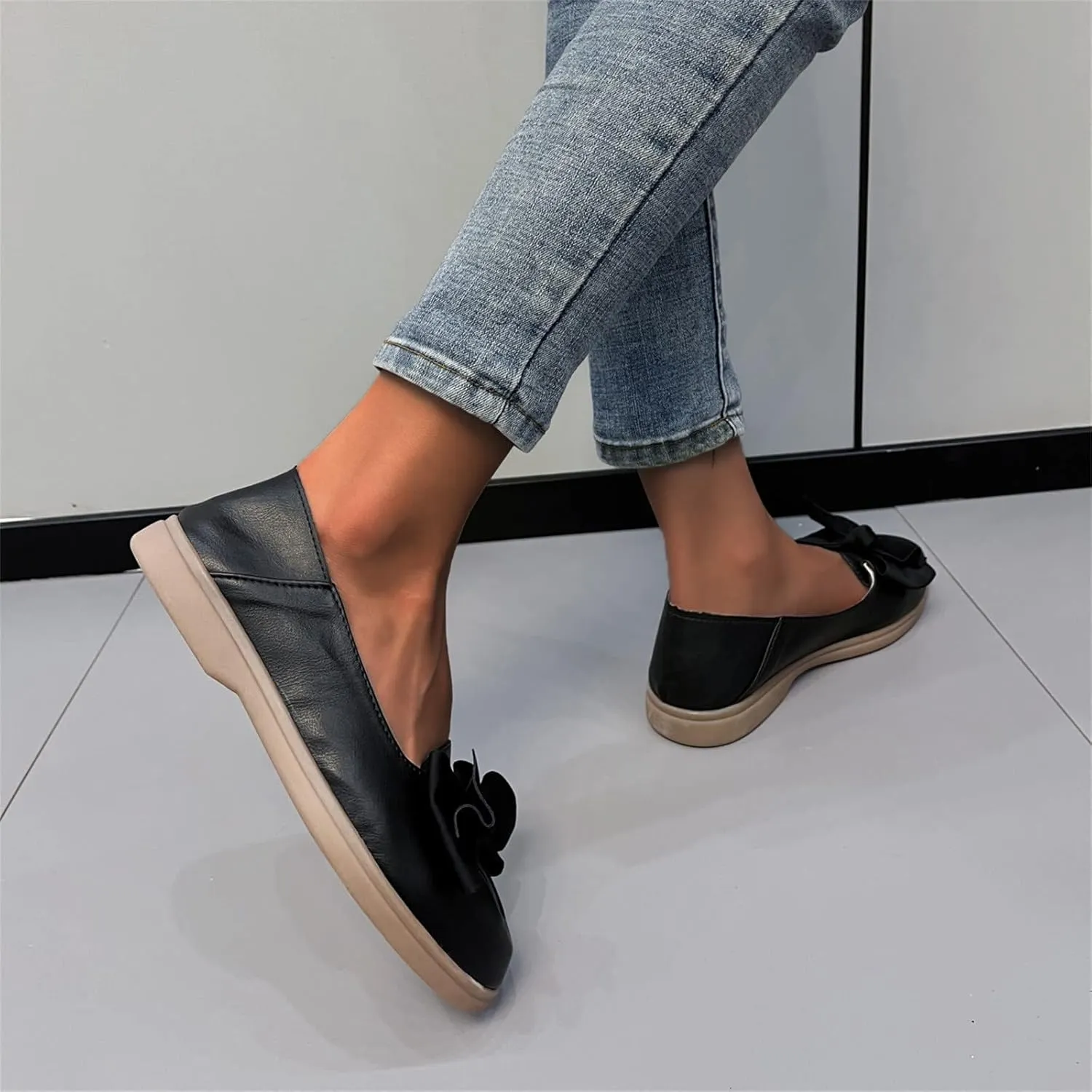 Hbeylia Women's Slip On Loafers Fashion Bowknot Design Leather Soft Comfort Round Toe Non Slip Low Heels Ballet Flats Lightweight Fall Business Formal Work Nurse Dress Loafers