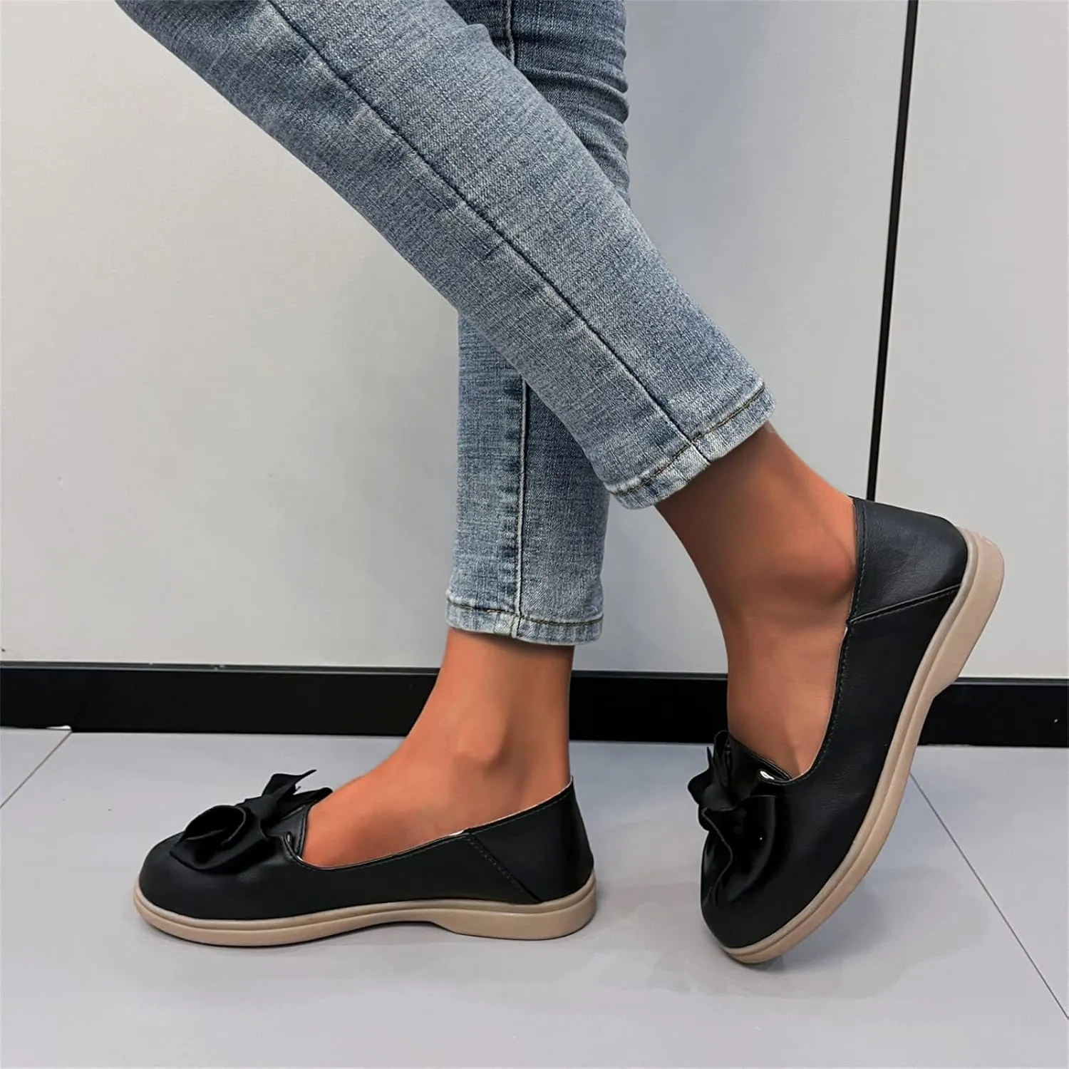 Hbeylia Women's Slip On Loafers Fashion Bowknot Design Leather Soft Comfort Round Toe Non Slip Low Heels Ballet Flats Lightweight Fall Business Formal Work Nurse Dress Loafers