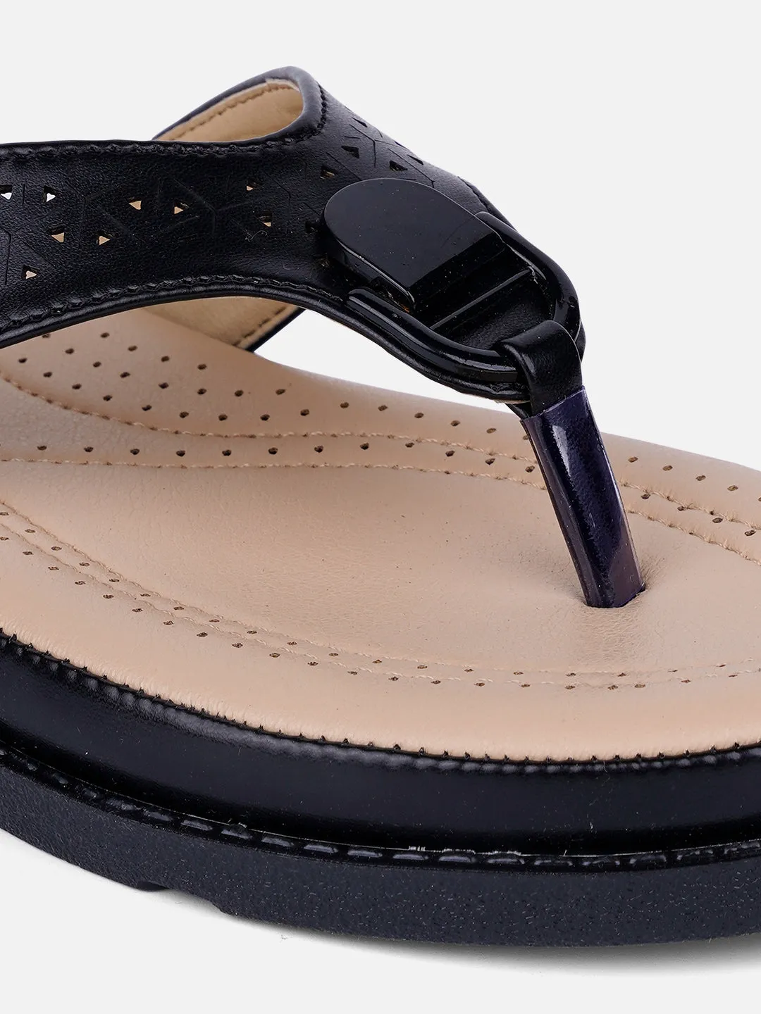 Women's Black Thong Sandals (IU6014)